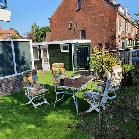 Cozy Garden House Kijkduin Penzion