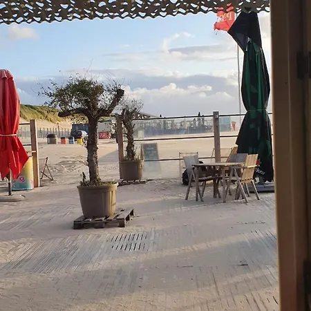 Cozy Garden House Kijkduin 3* Haag