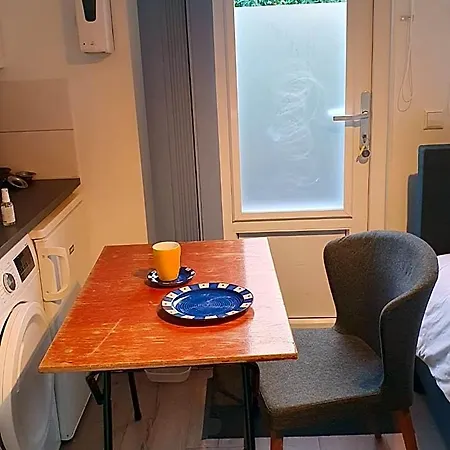 Penzion Cozy Garden House Kijkduin